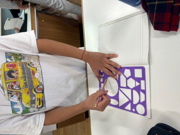 Geometry Template | Mathomat Shape Drawing