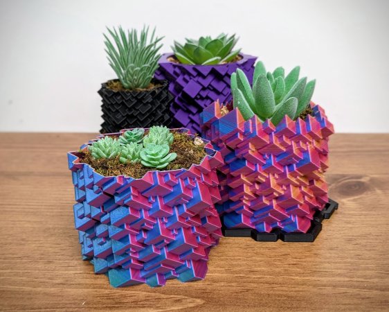 Glitch Planter