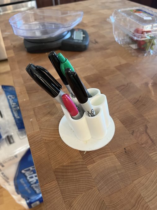 Dog Paw Pen Holder