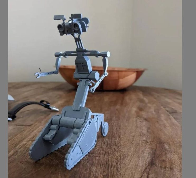 Johnny 5" Short Circuit Kit Card