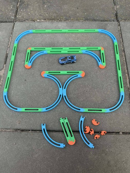 Race track for RC cars 1:64 and similar