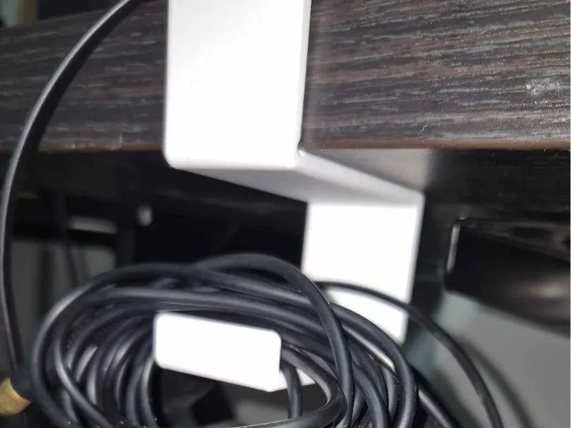 Headphones Deck Hanger