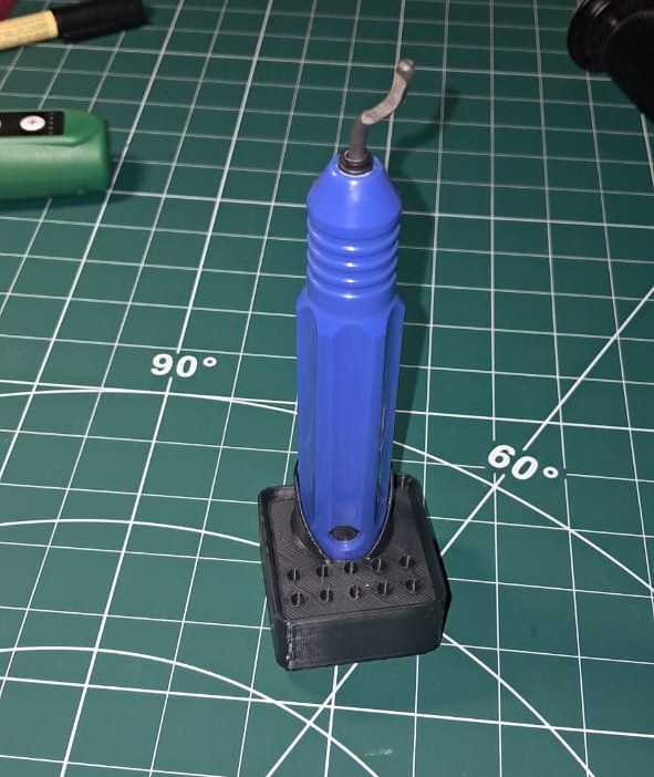 Deburring tool holder (22 mm) gridfinity