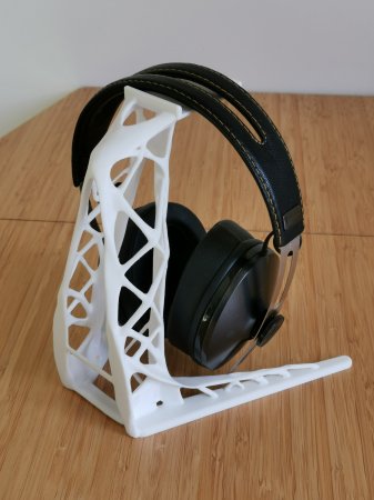 Bionic Headphone Stand (Generative Design) by David Kaden