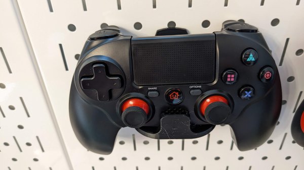 Sy's Peglock Universal Game Controller Holder