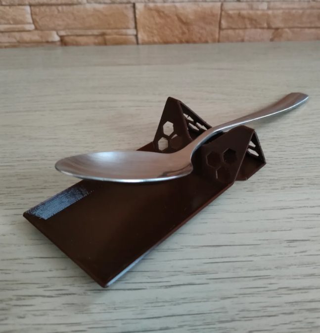 Single kitchen utensil rest