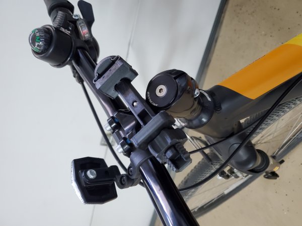 Improved Universal Phone Bike Mount (v2)