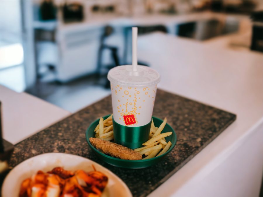 McDonald's take away drink and food holder