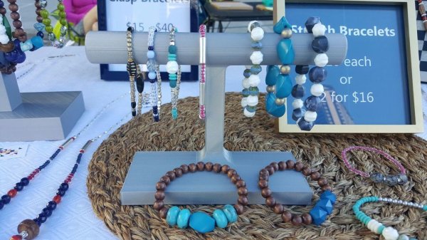 Bracelet Jewelry Display T-Bar (Short)