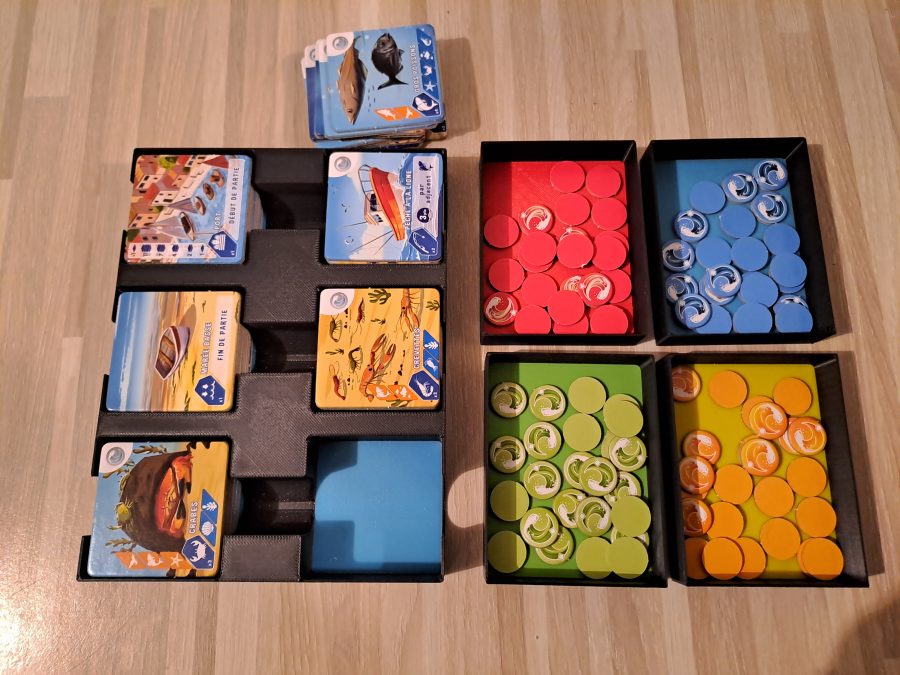 Storage box for SeaZones game
