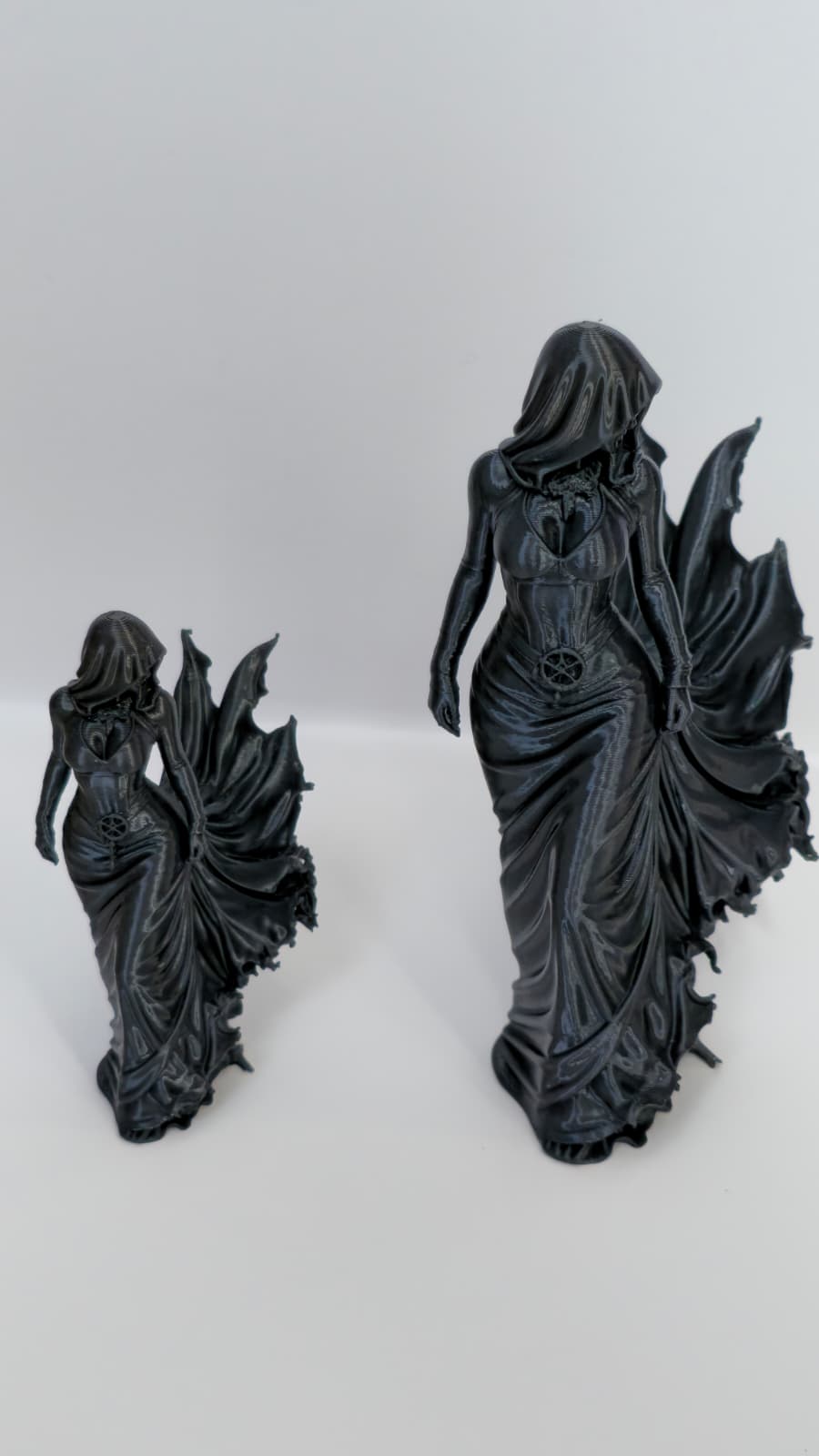 Gothic Muse – Veil of Night Figurine