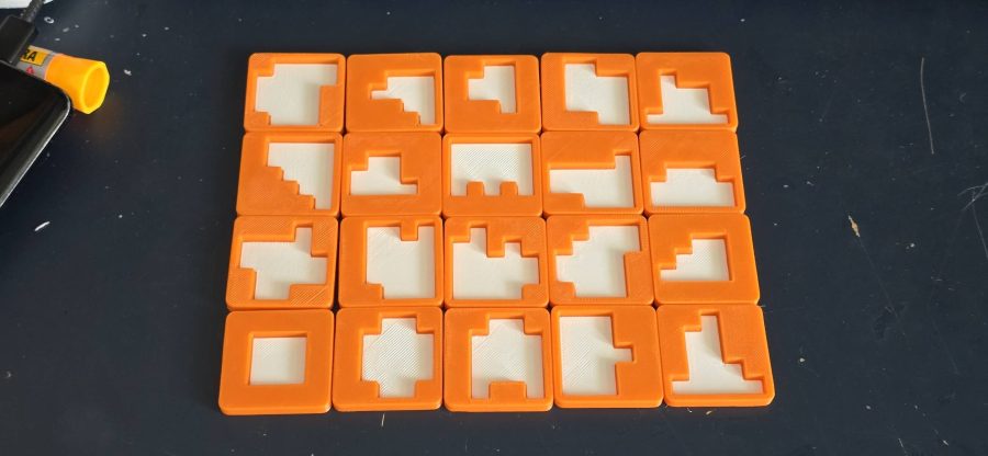 Shape packing game
