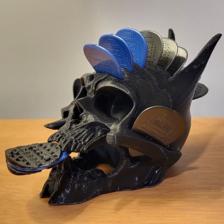 Oni Skull Guitar Pick Holder