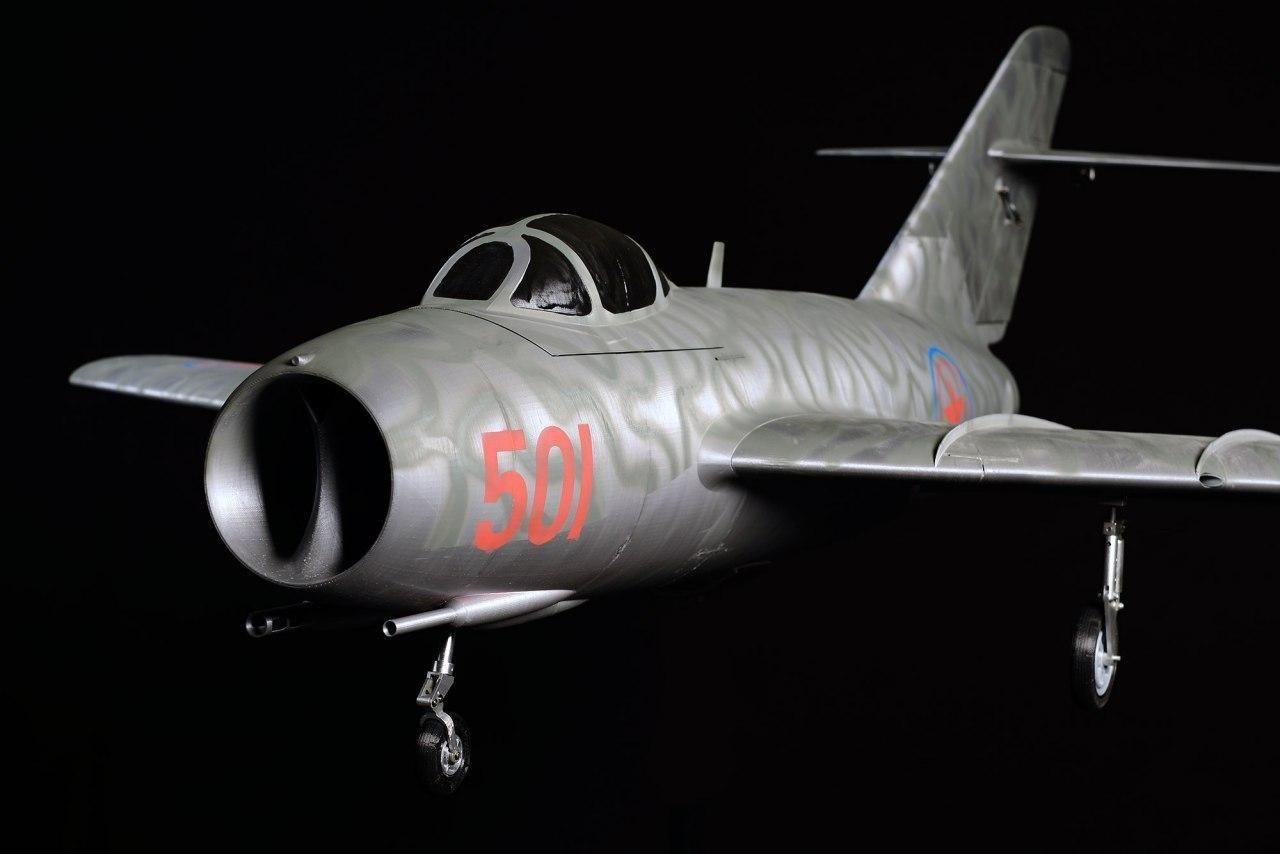 MIG 15