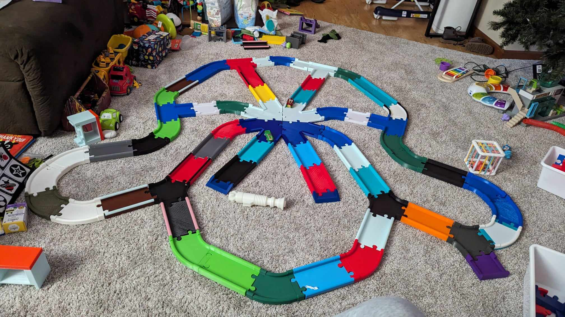 Kids/Toddlers Play Road, Ramps and Car Tracks