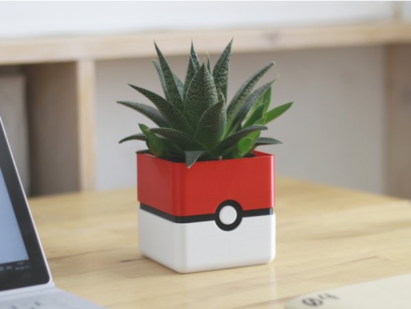 Pokemon Planter - Pokeball Minimal Planter