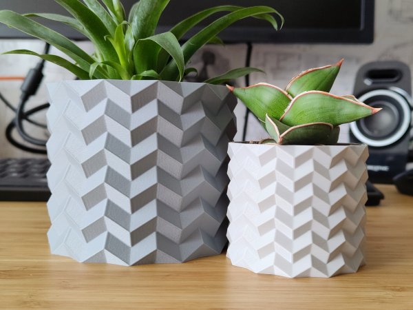 Gerometric Origami Flower Pot and Planter for Plants