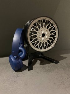 BBS Wheel headphone stand