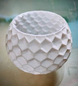 geodesic-planter