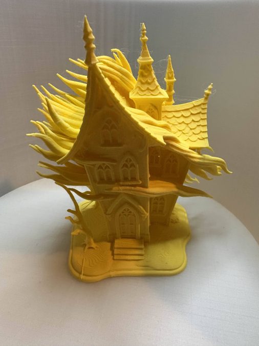 Windblown Manor – The House Seized by the Impossible Gale