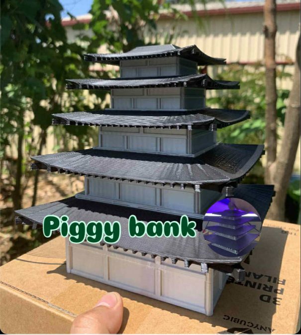 DESTINATION: JAPAN! Chureito Pagoda Piggy Bank