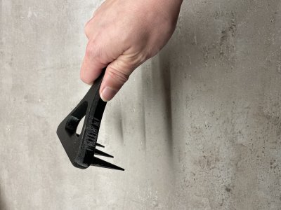 Gardening hand rake