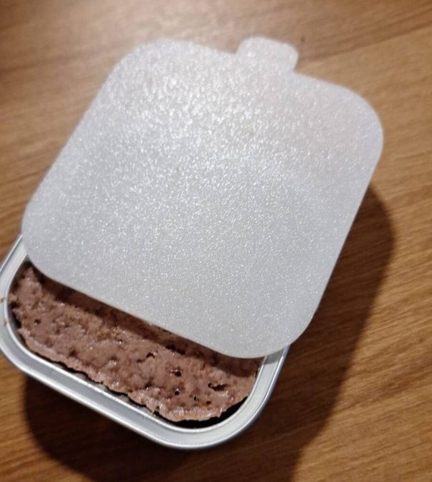 Flexible Lid for Square Cat Food Trays (86-90mm)