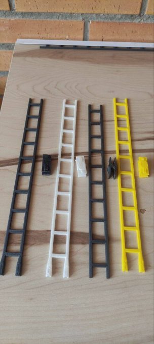 Ladder set with rotating dummy