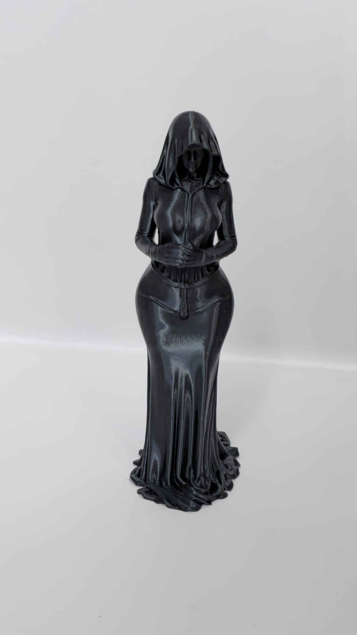 Gothic Muse – Silent Devotion Figurine