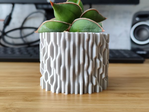 Techno Error Virus - Pot and planter for plants and flowers - vase mode