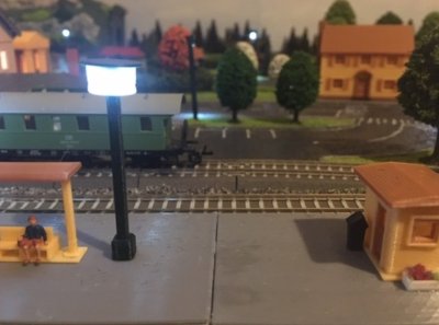 Lampa na železničnej stanici / Train Station lamp (TT - 1:120)