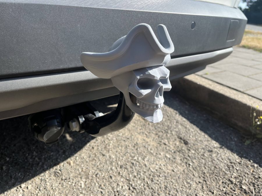 Pirate Skull Hitch ball cover