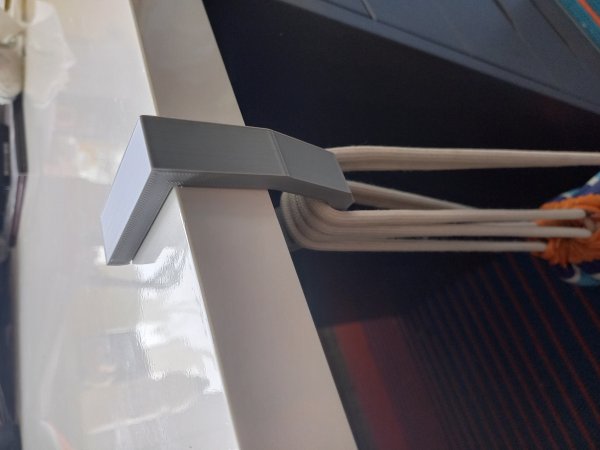 desk / table bag hanger