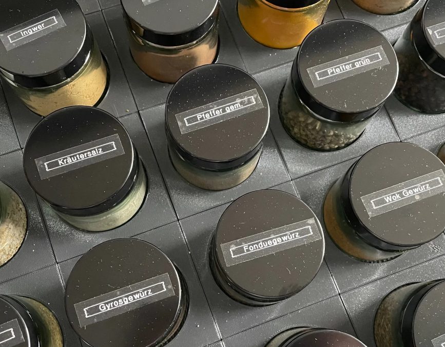 Modular Spice Jar Holder (63mm jar)