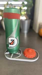 drip tray for sports bottles + drip tray for cap/odkapávač na sportovní láhve + odkapávač pro víčko