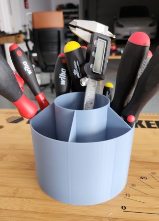 Workbench tool caddy