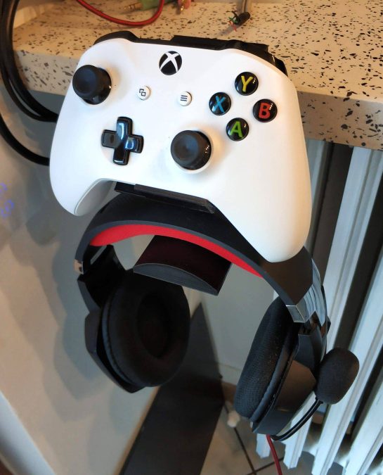 Xbox one - Headset and pad support - Xbox one - Supporto per cuffie e pad