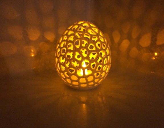 Voronoi LED Egg tealight shade