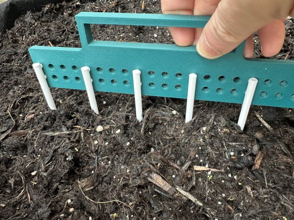 Seed Spacer/Hole Tool