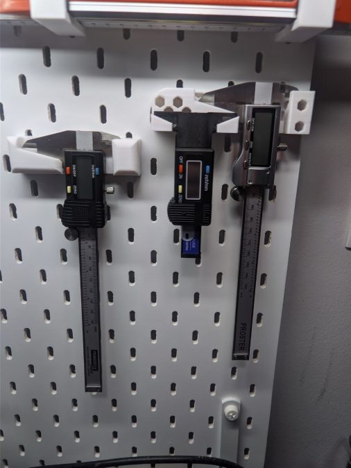 Caliper bracket for Ikea skadis or similar