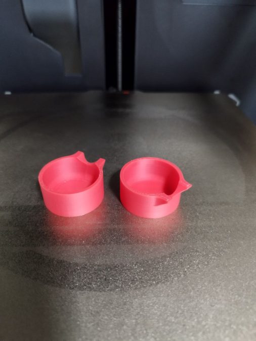 Small container for use with epoxy resin or paints