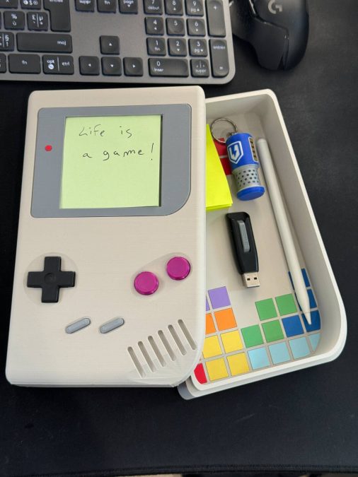 Game Boy Post It Note Holder And Desk Organizer