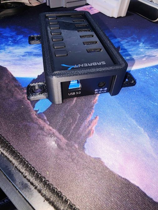 Sabrent 7 port USB hub mount