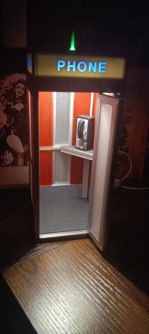 Bill & Teds time machine phone booth